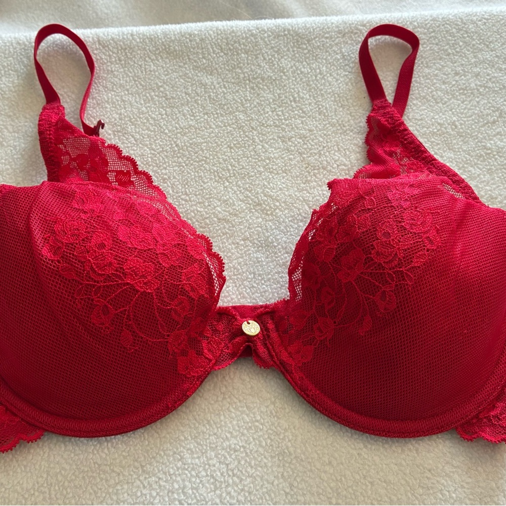 Natori 32D Red Lace Underwire Bra Convertible X Back EUC Sexy Coquette Romantic